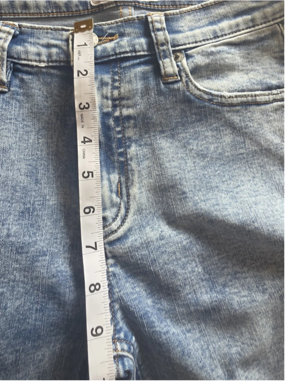 Free People Skinny Jeans 27x26 Acid Wash Distressed Raw Hem Ankle Boho Y2K Indie